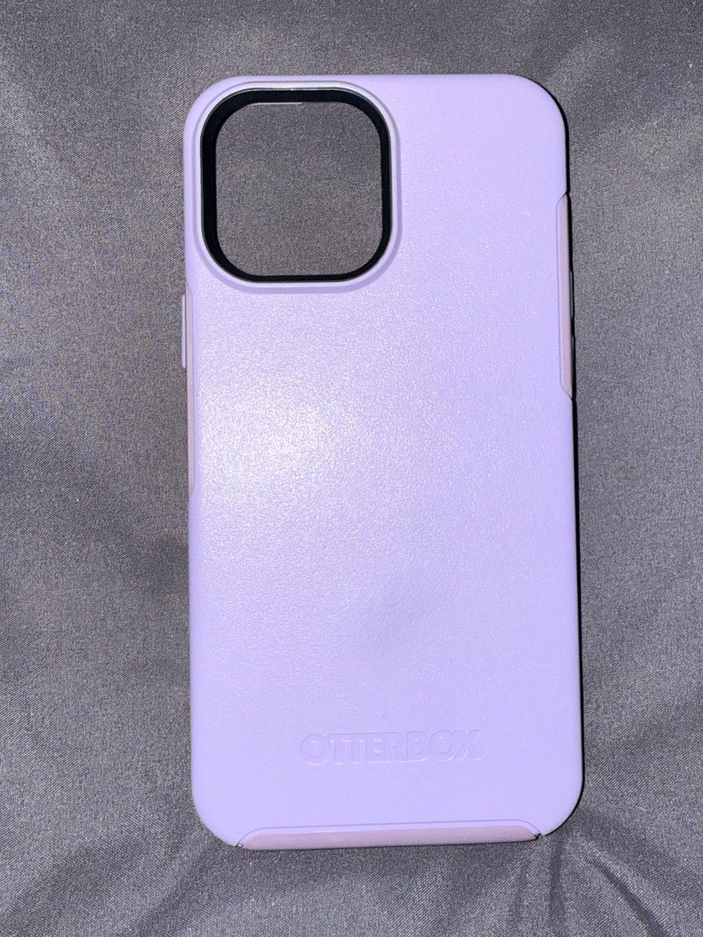 OtterBox Slim Protective Case in Light Lavender